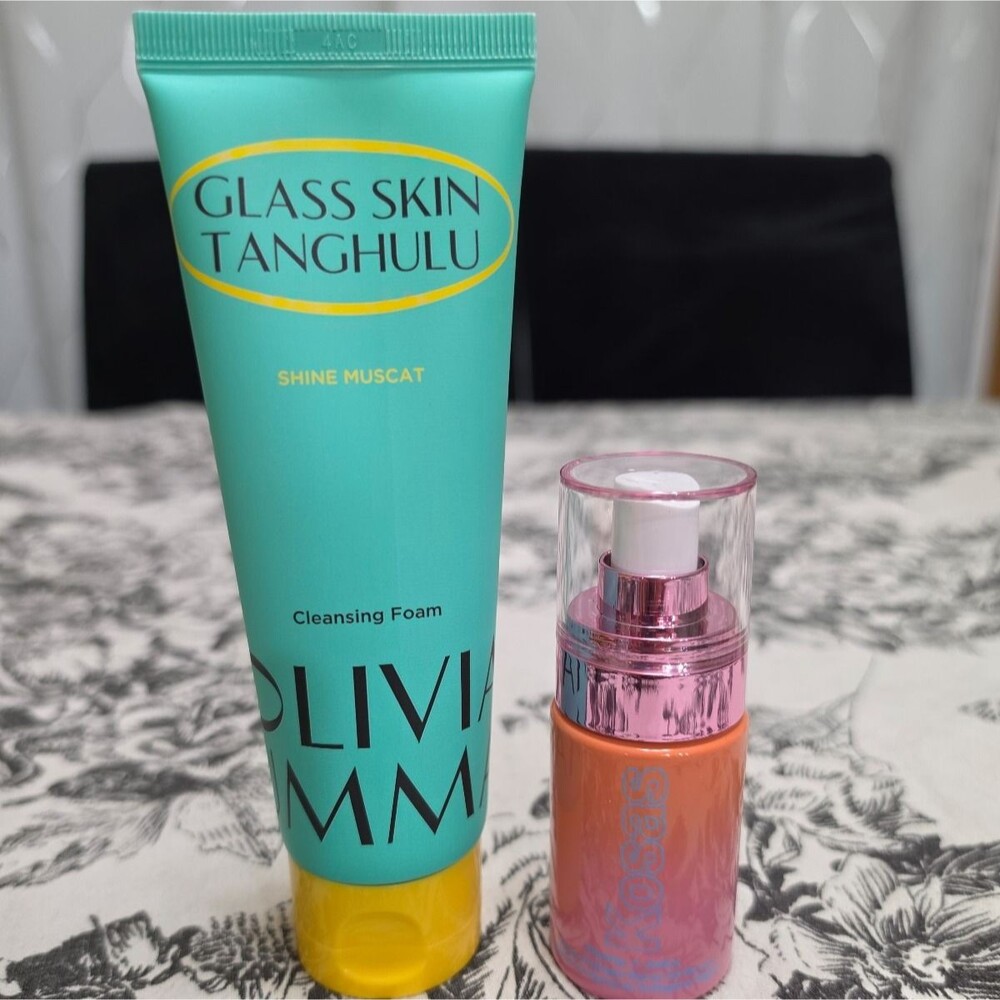 OLIVIAUMMA Glass Skin Cleanser & Kosas Plump and Juicy Vegan Collagen Spray